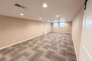 4406 Urban Dr, Loveland, OH 44121 - Photo 17