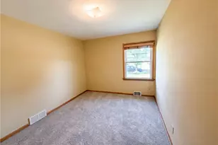 4406 Urban Dr, Loveland, OH 44121 - Photo 11