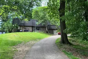 1009 Genoa Ave NW, Massillon, OH 44646 - Photo 3