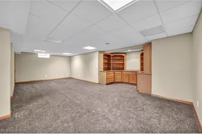 7397 Cherry Hill Lane, Grandview Heights, OH 44147 - Photo 35
