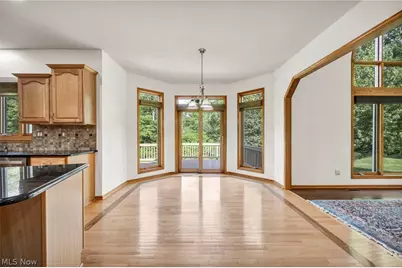 7397 Cherry Hill Lane, Grandview Heights, OH 44147 - Photo 9