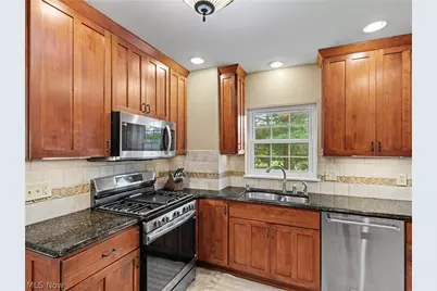 6209 Columbus Road NE, Louisville, OH 44641 - Photo 17