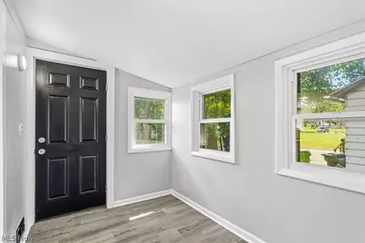 440 S Freedom Avenue, Alliance, OH 44601 - Photo 15