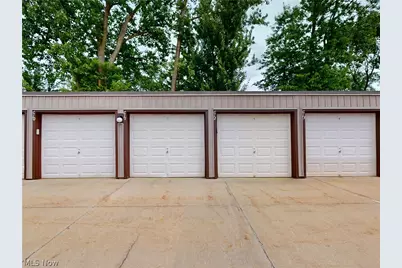 9510 Cove Drive #C 11, North Royalton, OH 44133 - Photo 3