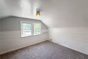 1384 Ford Rd, Loveland, OH 44124 - Photo 9