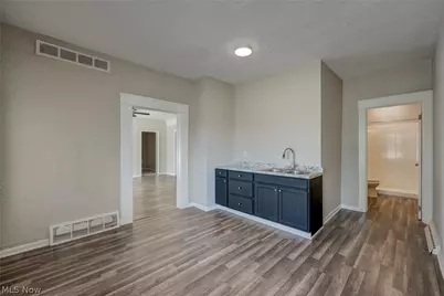 4438 Pearl Road, Loveland, OH 44109 - Photo 29