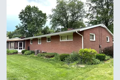 330 Weber Avenue NE, North Canton, OH 44720 - Photo 5