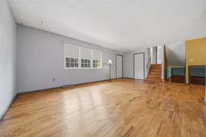 1819 Stonehenge Avenue NW, Massillon, OH 44646 - Photo 5