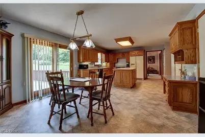 995 Clearview Drive SE, New Philadelphia, OH 44663 - Photo 17
