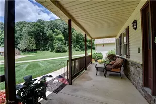 995 Clearview Dr SE, New Philadelphia, OH 44663 - Photo 31