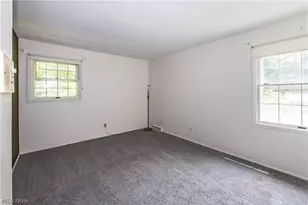 2070 White Pond Dr, Akron, OH 44313 - Photo 27