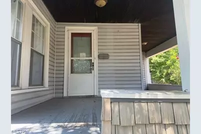 261 E Main Street, St Clairsville, OH 43950 - Photo 3