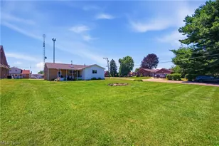 4573 Aurora St NW, Canton, OH 44708 - Photo 31
