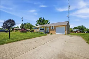 4573 Aurora St NW, Canton, OH 44708 - Photo 27