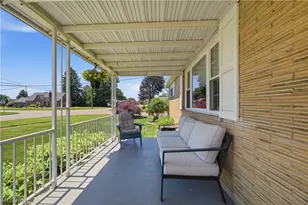 4573 Aurora St NW, Canton, OH 44708 - Photo 3