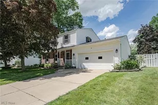 1969 Willowdale Dr, Stow, OH 44224 - Photo 1