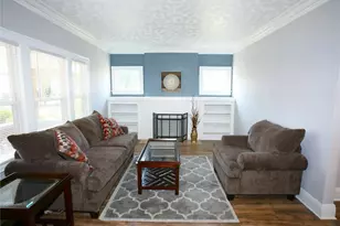 3698 Menlo Rd, Huber Heights, OH 44120 - Photo 3