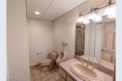 7550 James Drive, North Royalton, OH 44133 - Photo 25