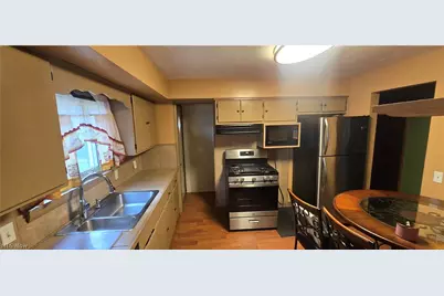 24780 Picone Lane, Huber Heights, OH 44146 - Photo 5