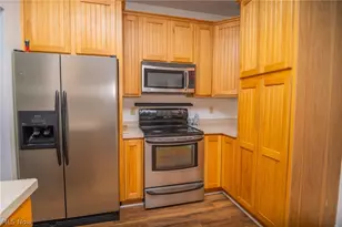 46111 Country Lake Dr, St Clairsville, OH 43950 - Photo 15