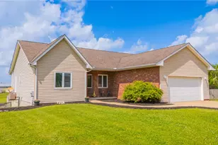 46111 Country Lake Dr, St Clairsville, OH 43950 - Photo 33