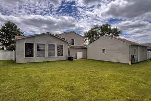 5664 Colgate Dr, Youngstown, OH 44515 - Photo 9