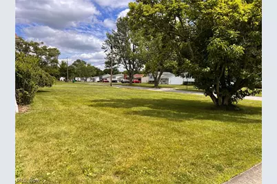 5664 Colgate Drive, Youngstown, OH 44515 - Photo 15