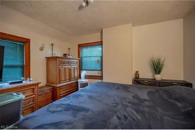 531 Fernwood Drive, Akron, OH 44320 - Photo 21