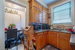 531 Fernwood Dr, Akron, OH 44320 - Photo 15