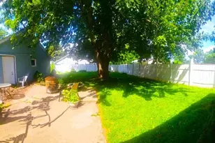 1000 Sanford St, Vermilion, OH 44089 - Photo 11