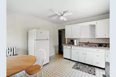244 Mill Street, Conneaut, OH 44030 - Photo 13