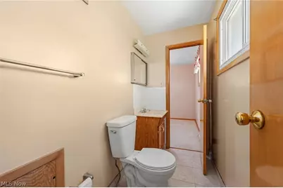 1226 Golden Gate Boulevard, Mayfield Heights, OH 44124 - Photo 31