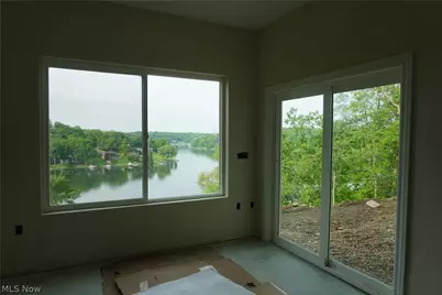 15 Huron Trail, Malvern, OH 44644 - Photo 7