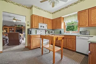 846 Jennifer Tr, Tallmadge, OH 44278 - Photo 13