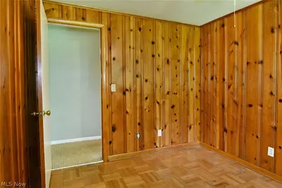 2141 North Road NE, Warren, OH 44483 - Photo 21