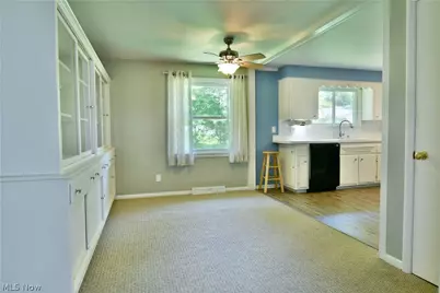 2141 North Road NE, Warren, OH 44483 - Photo 13