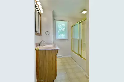 2141 North Road NE, Warren, OH 44483 - Photo 33
