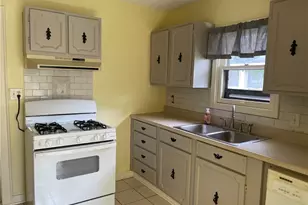 628 Garry Rd, Akron, OH 44305 - Photo 7