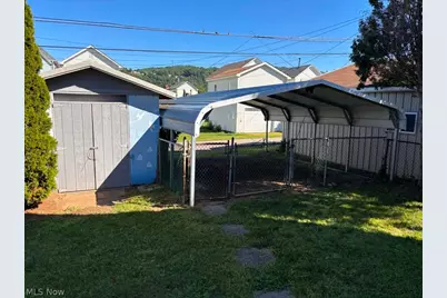 529 Railroad Street, Chester, WV 26034 - Photo 27