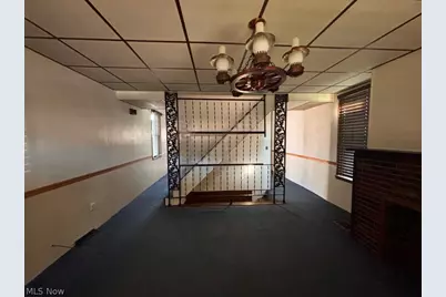 529 Railroad Street, Chester, WV 26034 - Photo 5