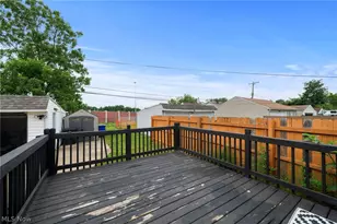 13101 Tyler Ave, Loveland, OH 44111 - Photo 29