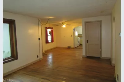 1327 Chelton Drive, Kent, OH 44240 - Photo 7