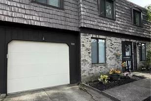 533 Tollis Pkwy, Grandview Heights, OH 44147 - Photo 1