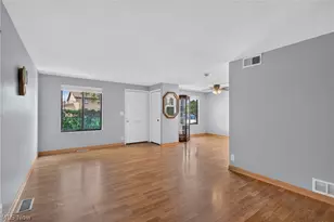 533 Tollis Pkwy, Grandview Heights, OH 44147 - Photo 5