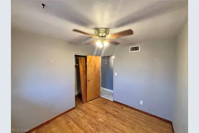 137 Clay Street, Weirton, WV 26062 - Photo 11
