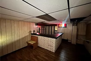 137 Clay St, Weirton, WV 26062 - Photo 23