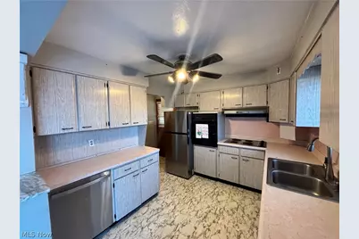 137 Clay Street, Weirton, WV 26062 - Photo 15