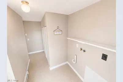 351 Devonshire Road, Vermilion, OH 44089 - Photo 11