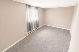 351 Devonshire Rd, Vermilion, OH 44089 - Photo 9
