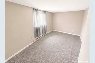 351 Devonshire Road, Vermilion, OH 44089 - Photo 9